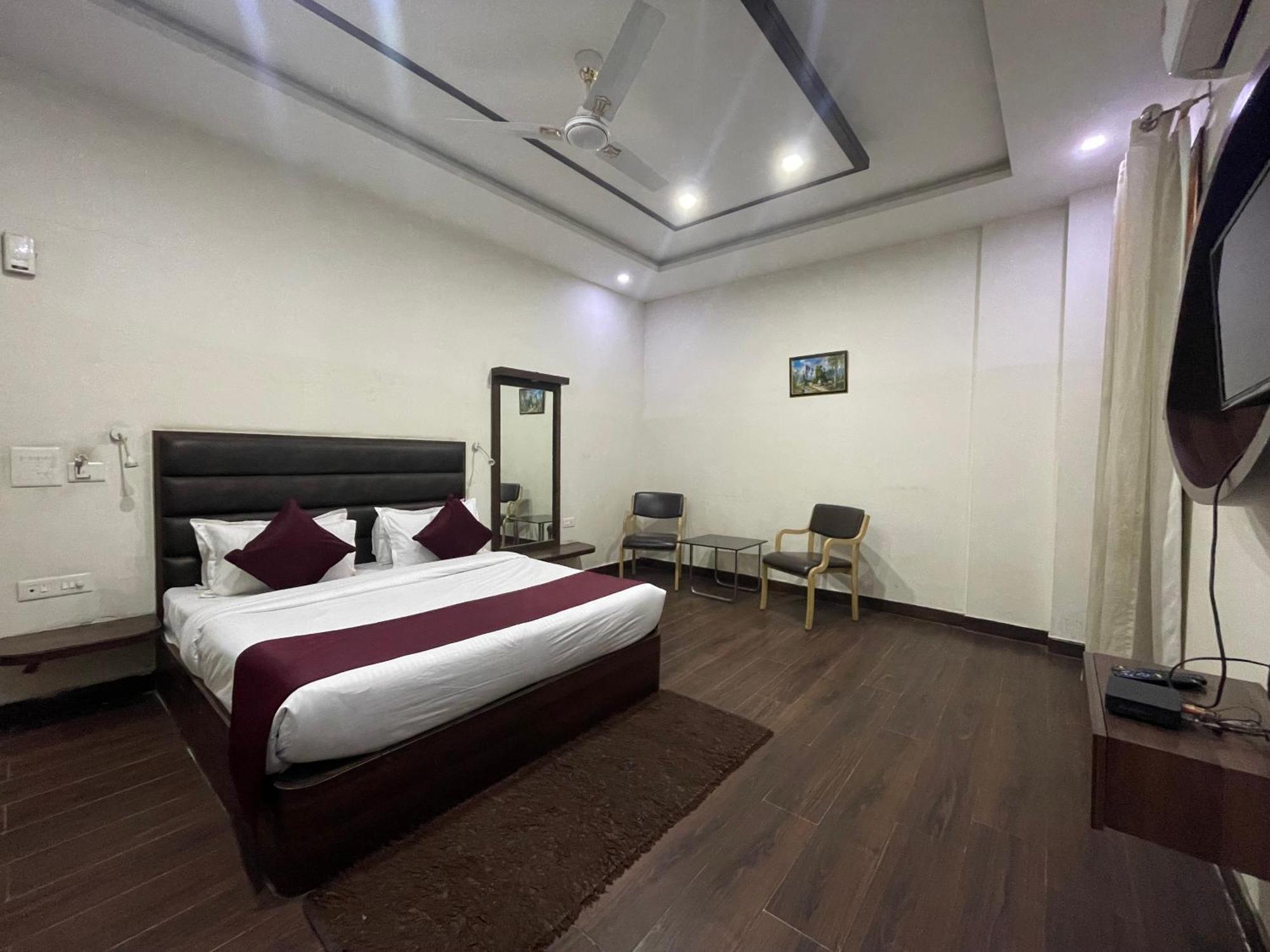 Hotel Opal Courtyard 아그라 외부 사진